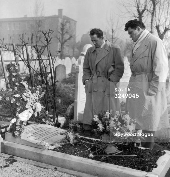 Milovan Đilas Revolucionarni rat Fenomeni